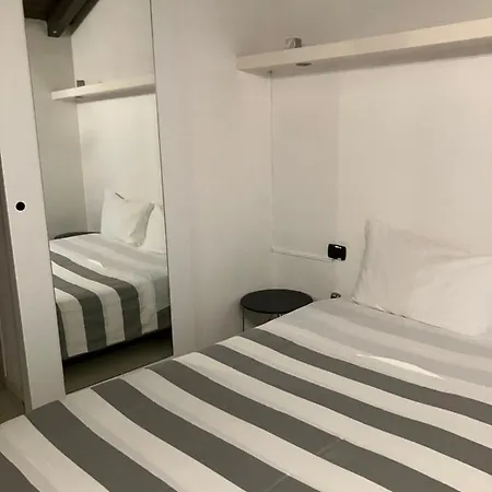 Cute And Cozy Centro Citta' Apartment *