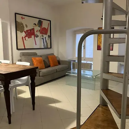 Cute And Cozy Centro Citta' Apartment